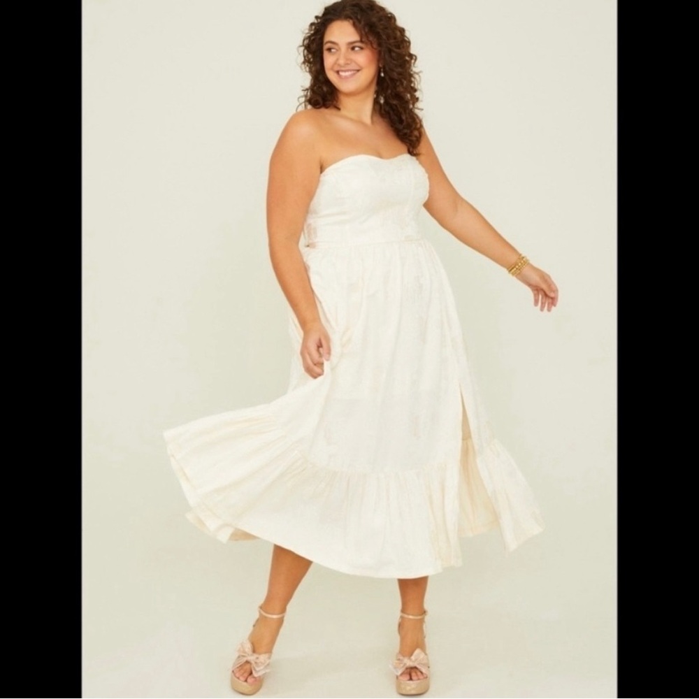ARULA Ivory Embroidered Strapless Dress - Bride